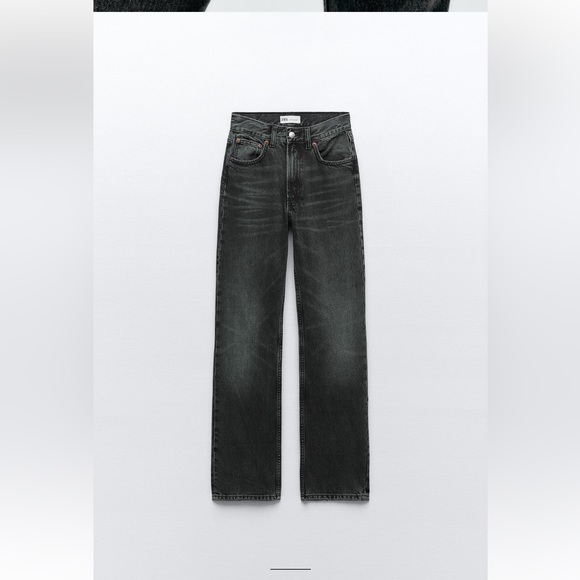 TRF straight jeans with a high waist - Zara - Picture 2 of 4